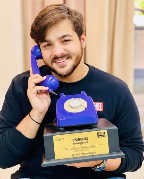 Ashish Chanchlani, Youtube Income, Housekeeping Hacks, Mr Faisu, Youtube Sensation, Acting Skills, Youtube Stars, Social Media Stars, Years Younger