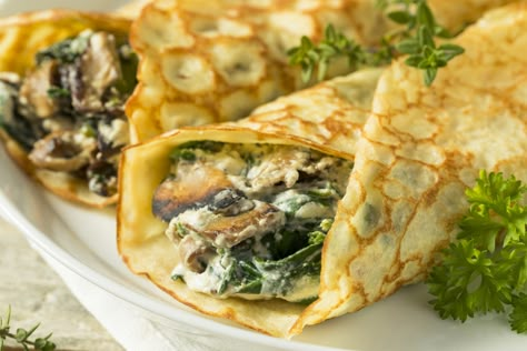 Authentic French Crepes Recipe, Crepe Recipe Filling, French Crepes Recipe, Crepes Savory, Dinner Crepes, Recipes Crepes, Crepe Recipe Savory, Mushroom Crepe, French Crepe Recipe