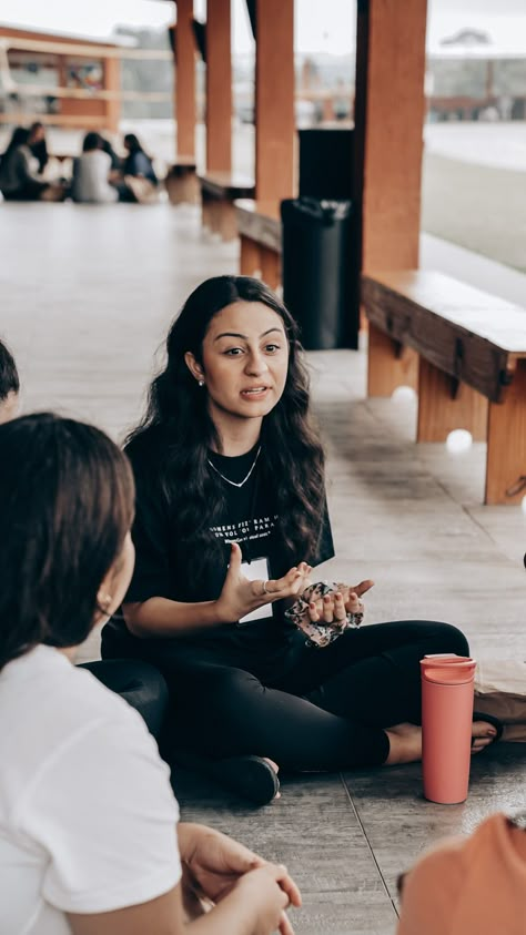 Woman Pastor Aesthetic, Female Pastor Aesthetic, Pastors Wife Aesthetic, Youth Pastor Aesthetic, Woman Preaching, Ministry Aesthetic, Preacher Aesthetic, Christian Concert, Christian Friendship