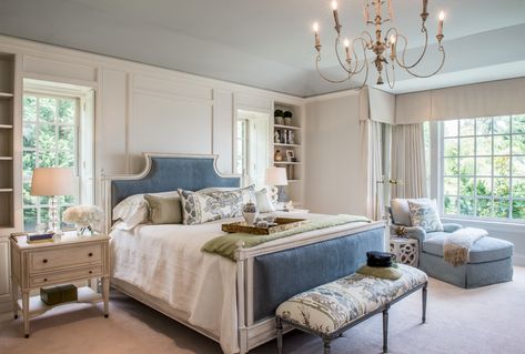 Manor Interior Design, Master Bedrooms Neo Classic, Master Bedrooms Decor Neoclassic, Neoclassic Master Room, Victoria Sanchez, Master Bedrooms Indochine, Master Victorian Bedroom Ideas, Manor Interior, Bath Redo