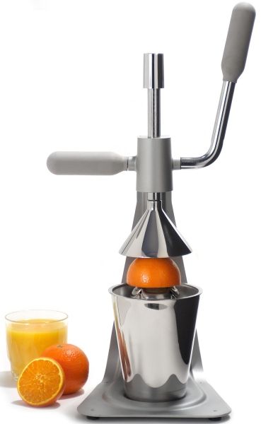 Orange Juice Machine, Juice Machine, Hand Juicer, Nutrition Month, Rich Food, Manual Juicer, Juicer Machine, Juicer Recipes, Orange Kitchen