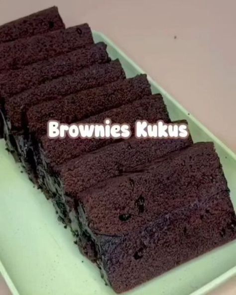 Makanan Rendah Kalori, Resep Brownies, Resipi Kek, Chocolate Cake Recipe Moist, Culinary Cooking, Quirky Cooking, Cake Simple, Cooking Cookies, Snack Mix Recipes