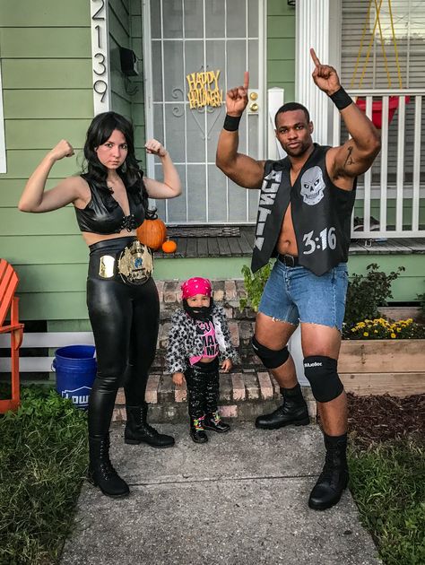 Chyna, Stone Cold Steve Austin, and Macho Man Randy Savage Stone Cold Steve Austin Costume, Couples Wrestling Costumes, The Rock Costume, Wwe Wrestlers Costumes, Mens Fancy Dress Ideas, Macho Man Costume, Wwe Costumes, Wrestling Costumes, Rock Costume