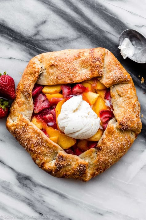 Strawberry Peach Galette Galette Dough, Peach Galette, Butter Homemade, All Butter Pie Crust, Georgia Peaches, Apple Galette, Galette Recipe, Sally's Baking, Grandma's Kitchen