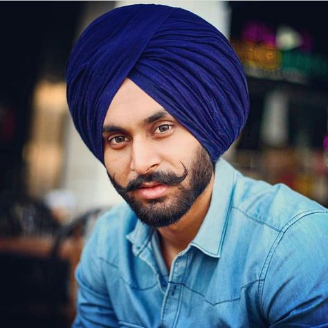 Gurneet Dosanjh, Sharechat Dp, Sardar Fashion, India Fashion Men, Army Couple Pictures, New Images Hd, Ammy Virk, Mustache Styles, Punjabi Fashion