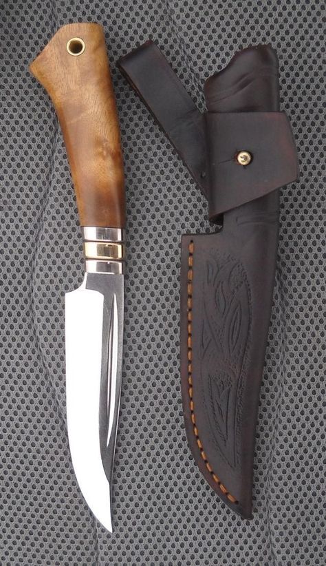 Messer Diy, Leather Knife Sheath Pattern, Forging Knives, Knife Template, Benchmade Knives, Knife Patterns, Handcrafted Knife, Skinning Knife, Dagger Knife