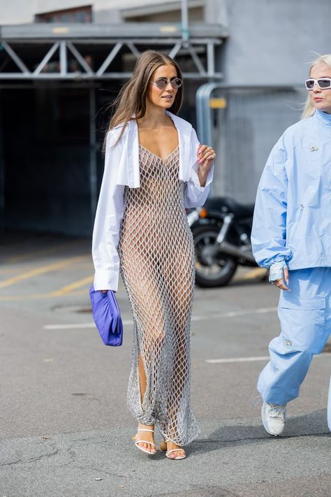 Copenhagen Fashion Week Street Style, Fishnet Dress, Copenhagen Fashion, Copenhagen Style, Copenhagen Fashion Week, Looks Street Style, Street Style Summer, Spring Fashion Trends, Spring Street Style