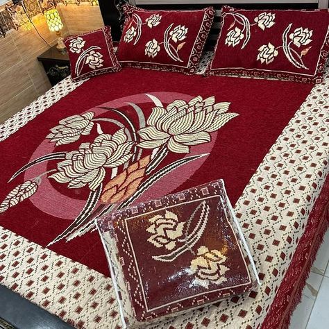 Fine Collections on Instagram: "4pcs Velvet Jacquard Bed Sheet Sets by SMO Velvet Jacquard Stuff King Size Double Bed •• 1 Flat Sheet 95”x95” •• 2 Pillow Covers 19”x29” •• 1 Cushion Cover 15”x15” Limited Stock Code: SMO-118 Fix Price Rs:3900/- • DC @ 400/- • DC Advance • COD Available ••INTERNATIONALLY•• • COD not Available • DC as Courier Charge • Levies & Duties are on Customer’s Account • Shipments Effect’s as State’s Law ••DISCLAIMER•• • Dry-Clean Delight & Woolens • Don’t use Jacquard Bedding, Double Bed, Bed Sheet Sets, Bed Sheet, Limited Stock, King Size, Sheet Sets, Home Textile, Bed Sheets