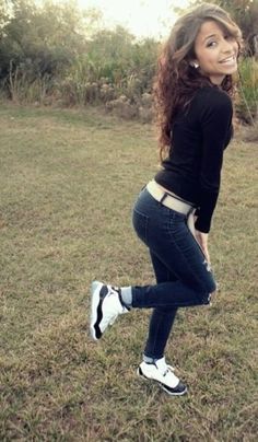 Girl in retro 11 Concords Girls Sneakers Outfit, Toddler Sneakers Girl, Superenge Jeans, Nike Sneakers Outfit, Nike Shoes Girls, Nike Shoes For Sale, Jordan Outfits, Shoes For Sale