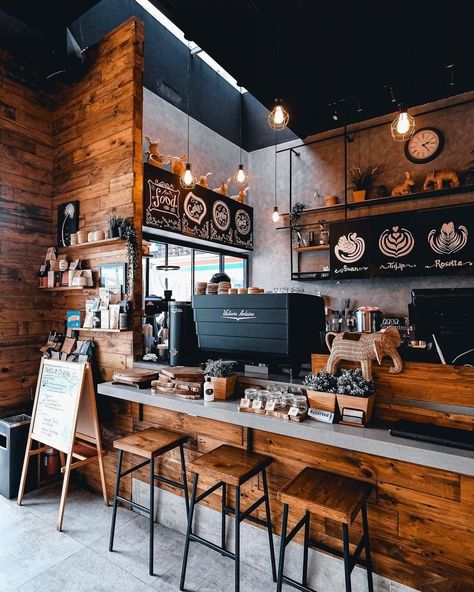 Coffee Shop Wood Design, Coffee Shops Aesthetics, Cosy Coffee Shop Aesthetic, Small Town Coffee Shop Aesthetic, Cosy Cafe Aesthetic, Cosy Cafe Interior, Coffee Shop Aesthetic Interior Design, Moody Coffee Shop, Cozy Coffee Shop Aesthetic