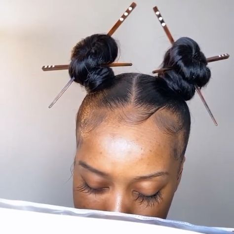 Cheap Great Virgin Human Hair on Instagram: “Cute chopsticks 🥢 in two buns😍 Who want to style this?🤗 Tag the source pls 🌹 . . #repost #bunstyles #chopsticks” Chopstick Hairstyles, Cute Chopsticks, Hairstyle For Girl, Weave Ideas, Girl Eye Makeup, Two Buns Hairstyle, Crafts Cute, Two Buns, Chopstick Hair