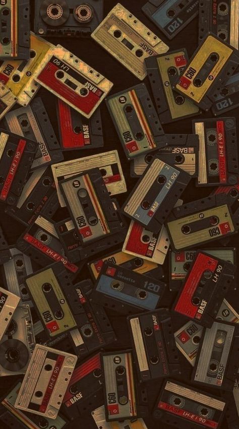 Indie Rock Aesthetic Wallpaper, Alternative Rock Aesthetic Wallpaper, Tape Recorder Aesthetic, Vintage Rock Aesthetic Wallpaper, Vintage Jazz Aesthetic, 80s Punk Aesthetic, Rock And Roll Wallpaper, Will Wood Wallpaper, Cassette Wallpaper