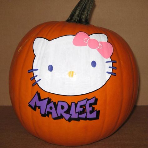 Hello Kitty pumpkin. Kitty Pumpkin, Painted Ideas, Hello Kitty Pumpkin, Diy Hello Kitty, Hand Painted Pumpkin, Halloween Crafts Decorations, Pumpkin Stencil, Kitty Drawing, Sewing Stuffed Animals