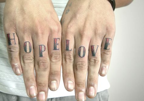 Hope & Love Finger Tattoo  #americantraditional #oldschool #sailor #finger #lettering #hope #love #tattoo #bodyart #inked Love Knuckle Tattoo Fonts, Apprentice Tattoos, Hope Lettering, Love Finger Tattoo, Symbol Tattoos With Meaning, Hand Tattoo Images, Printable Nail Art, Hope Tattoo, Tattoo Finger