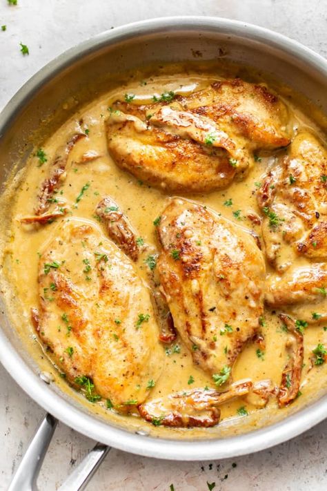 Serve over rice, pasta, or veggies! READ MORE... Creamy Spicy Chicken, Winter Sides, Creamy Cajun Chicken, Salt Lavender, Cajun Chicken Recipes, Easy Cajun, Chicken Salt, Homemade Cajun Seasoning, Creamy Chicken Recipes