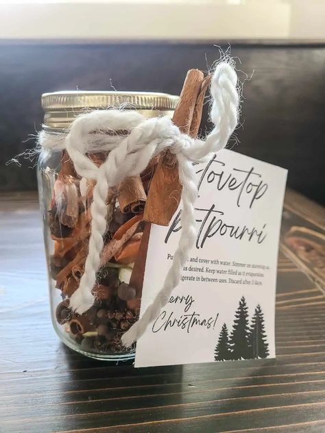 Christmas Potpourri In A Jar, Mulling Spices Gift, Diy Stovetop Potpourri, Stovetop Potpourri Gift, Potpourri Diy, Holiday Potpourri, Gift In A Jar, Homemade Potpourri, Potpourri Gift