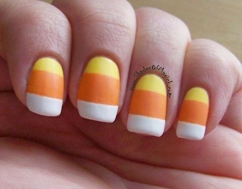 Easy Halloween Nails Design, November Nail Designs, Candy Corn Nails, Halloween Nail Art Easy, Halloween Nails Diy, Halloween Nails Easy, Nails Yellow, Nagellack Trends, Cute Halloween Nails