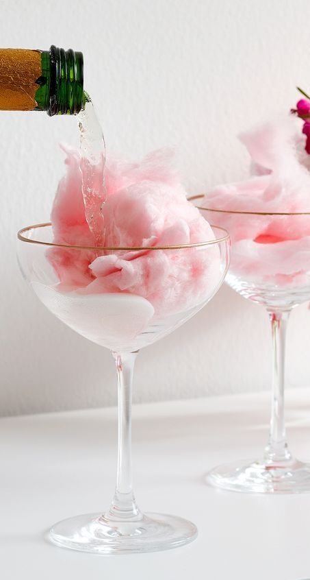 Cotton Candy Drinks, Cotton Candy Champagne, Candy Drinks, Bridal Luncheon, Mobile Bar, Chic Christmas, Event Food, Event Styling, Mixology