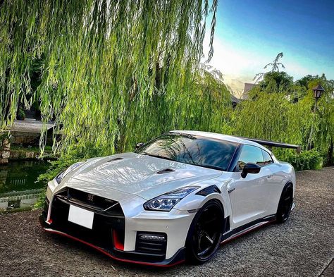 Nissan Gtr 35, Nissan Skyline R35, Skyline R35, Nissan Gtr Nismo, Nissan Gtr Wallpapers, Gtr Nissan, Gtr Nismo, Gtr Car, Slammed Cars