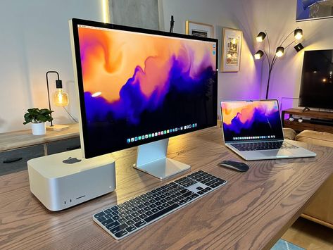 Imac Setup Workspace Inspiration, Imac Office Setup, Apple Desk Setup, Imac Workspace, Desk Ergonomics, Imac Office, Imac Setup, Apple Desktop, Mac Setup