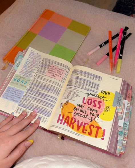 Ruth 4 Bible journaling idea Ruth 2 Bible Journaling, She Reads Truth Bible Journaling, Ruth Bible Journaling, Ruth In The Bible, Studying Bible, Ruth Bible Study, Christian Room, Ruth Bible, She Reads Truth Bible