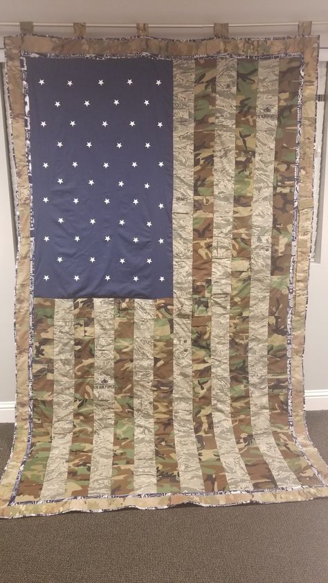 Air Force Quilt, Marine Quilt, Family Gifts Diy, Army Quilt, Military Quilts, Military Diy, Camo Quilt, Marine Outfit, Retirement Ideas