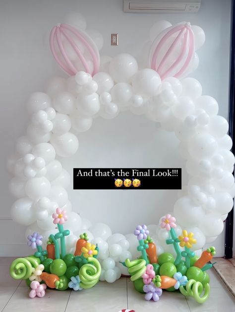 Easter Balloon Arch, Easter Balloon Decor, Bunny Party, Balloon Decor, Easter Brunch, Easter Fun, Balloon Arch, Balloon Decorations, Party Ideas