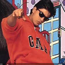 Shah Rukh Khan - Kuch Kuch Hota Hai (1998) Kuch Kuch Hota Hai Outfits, Kuch Kuch Hota Hai Aesthetic, Srk Kuch Kuch Hota Hai, Shahrukh Khan Kuch Kuch Hota Hai, Shah Rukh Khan Kuch Kuch Hota Hai, Srk Iconic Pose, Rahul Kuch Kuch Hota Hai, Shahrukh Khan Funny, Shahrukh Khan And Kajol Kuch Kuch Hota Hai