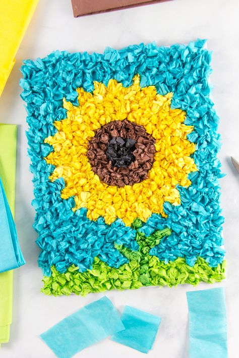 Tissue Paper Craft, Tissue Paper Art, Fun Summer Crafts, Sunflower Crafts, Tissue Paper Crafts, Paper Sunflowers, Inexpensive Crafts, Balloon Crafts, Paper Flower Crafts