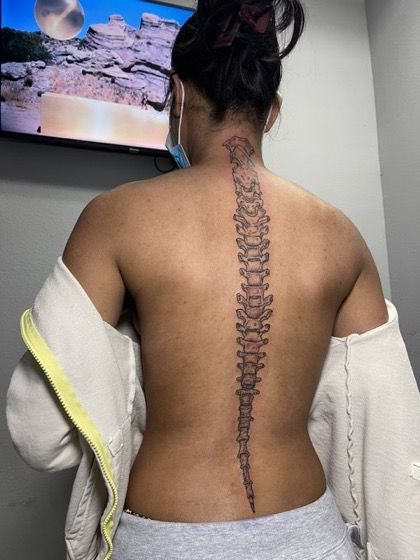 Spine Bone Tattoos For Women, Spine Tattoos Of Spine Bone, Spine Vertebrae Tattoo, Spine Spine Tattoo, Skeleton Spine Tattoos For Women, Anatomical Spine Tattoos, Spine Tattoo Of A Spine, Skeleton Spine Tattoo, Back Tattoo Women Spine Unique