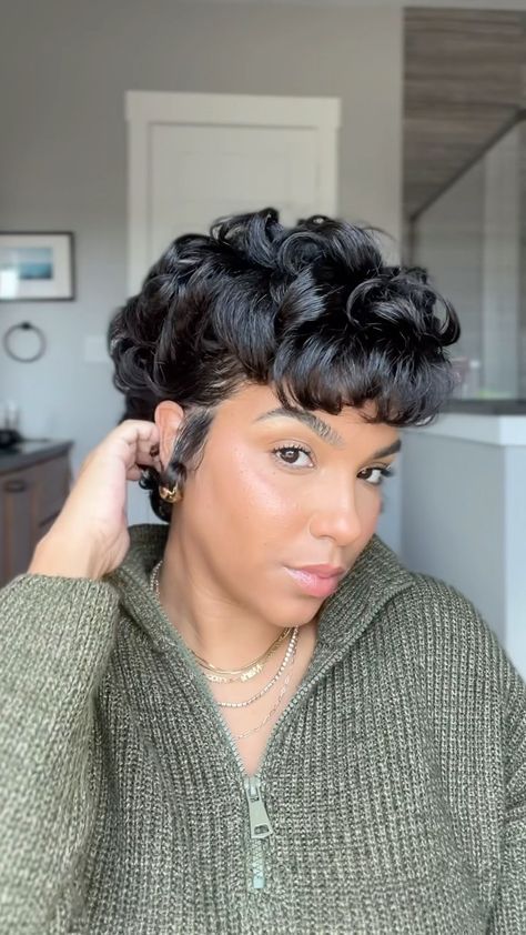 Jade Kendle-Godbolt | Beauty & Mom Influencer Roller Set Hair, Roller Set Natural Hair, Roller Set Hairstyles, Mom Influencer, Roller Curls, Short Natural Hair, Tapered Natural Hair, Natural Hair Short Cuts, Short Hair Black