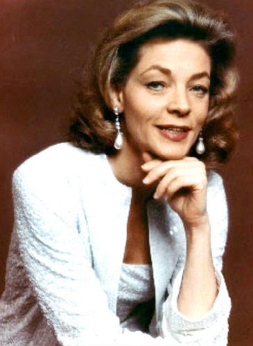 Lauren Bacall, 1960s beautiful actress | Flickr - Photo Sharing! Bogie And Bacall, Bogart And Bacall, Jean Harlow, Lauren Bacall, Humphrey Bogart, Classic Actresses, Rita Hayworth, Hollywood Icons, Come Undone