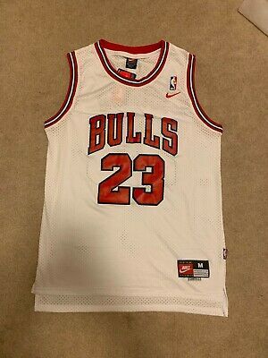 @#   Michael Jordan #23 Chicago Bulls White Nike Mens... Chicago Bulls Ropa, Kobe Bryant Lebron James, Nike Michael Jordan, Nba Bulls, Michael Jordan Jersey, Chicago Bulls Basketball, Jordan Chicago, Michael Jordan Chicago Bulls, Jordan Jersey