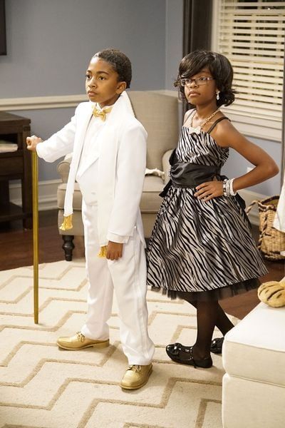 Black-ish Holiday Episode Pictures 2015 | POPSUGAR Entertainment Marsai Martin And Miles Brown, Blackish Hairstyles, Marsia Martins, Sky Jackson, Miles Brown, Black Cosplayers, Marsai Martin, Diane Johnson, Chocolate City