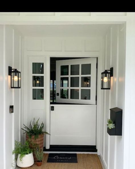 Modern Aspect on Instagram: "The cutest front porch 💗 . . . . #modernaspect #fall #smallbusiness #homedecor #mailboxes #creativeart #minimalistdesign #ideas #family" Front Porch Mailbox Ideas, Porch Mailbox, Modern Mailbox, Porch Doors, House Backyard, Small Front Porches, Dutch Door, Home On The Range, Mailbox