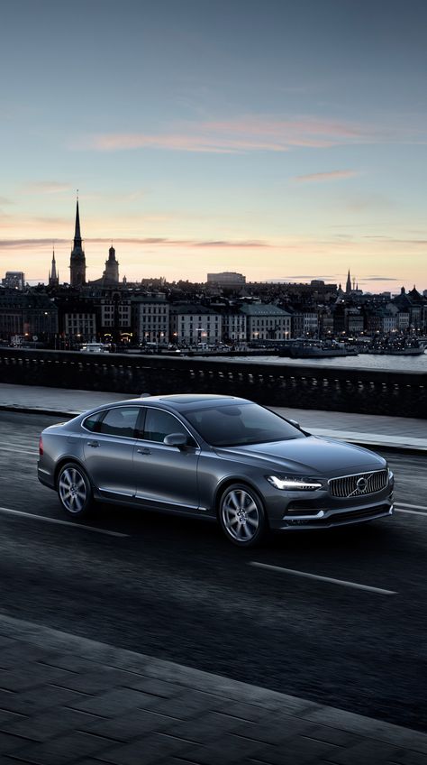 Volvo C90, Volvo Car, Volvo S90, Cars Usa, Volvo Cars, Luxury Sedan, Volvo Xc90, Volvo S60, Whiplash