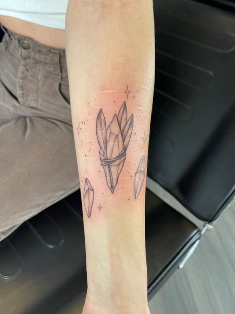 Fine line crystal and sage tattoo with sparkles Sparkles Tattoo, Crystal Tattoo, Fine Line, Crystal Healing, Sparkle, Tattoos, Crystals