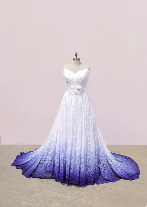 Ombre Prom Dress, Dye Wedding Dress, Dresses With Flowers, Ombre Wedding Dress, Gaun Koktail, Lace Sweetheart Wedding Dress, Galaxy Wedding, Ombre Prom Dresses, Purple Wedding Dress