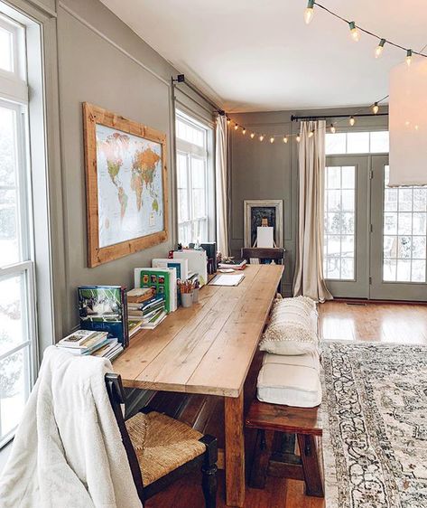 An extra long DIY table, pushed against the wall makes a great family desk.  #homeschool #studyspace #DIYstudyspace #homeschoolroom Family Desk, Homeschool Room Decor, Homeschool Room Design, Homeschool Room Organization, Homeschool Decor, Simple Farmhouse, Homeschool Room, School Room, Home Learning