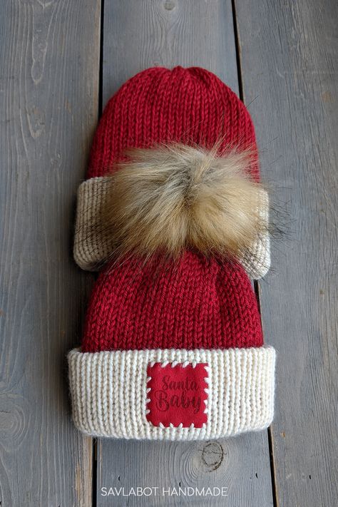 Free Knitting Machine Santa Beanie Pattern – Savlabot Knitting Machine Beanie Pattern, Knitting Machine Beanie, Clothespin Diy Crafts, Knitting Machine Tutorial, Addi Knitting Machine, Diy Knit Blanket, Knit Beanie Pattern, Yarn Creations, Knitting Hacks