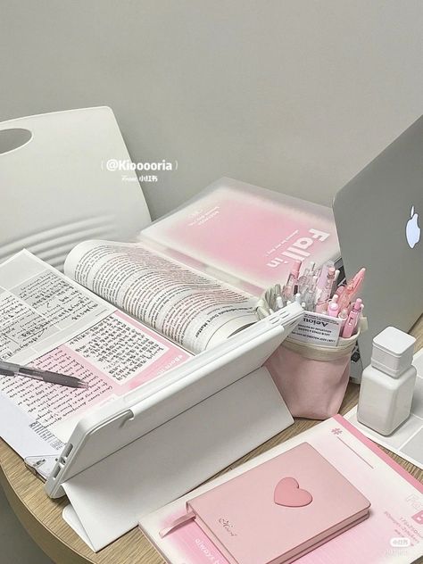 Straight A Student, Kitchen Classroom, Pink Academia, Movable Storage, Rolling Utility Cart, Mode Rose, Straight A, Cute School Stationary, Study Stationery