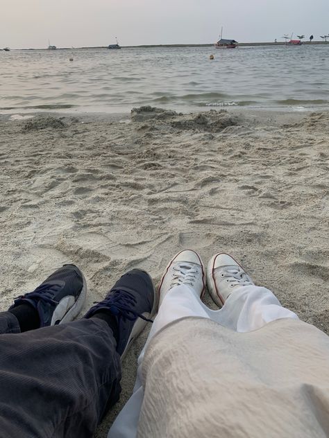 Ancol Beach Date, Photo Ideas