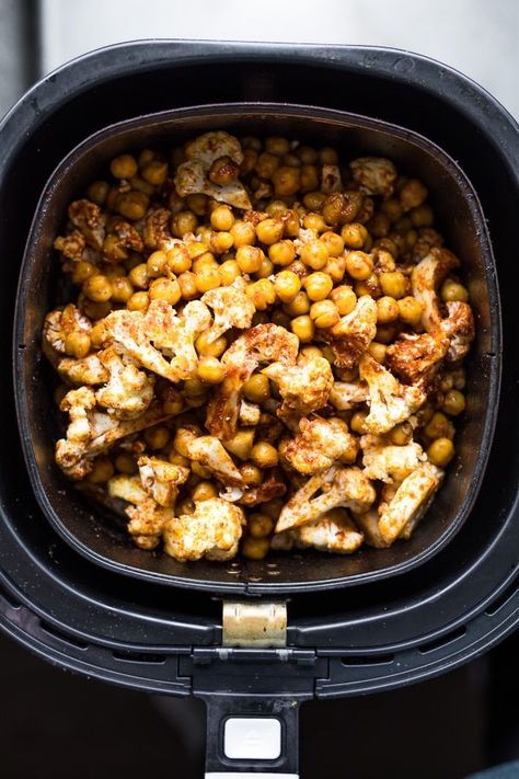 Air Fryer Cauliflower Chickpea Tacos (Vegan) | sweetpeasandsaffron.com Vegan Airfryer, Vegan Air Fryer Recipes, Gain Meals, Vegan Air Fryer, Gluten Free Brunch Recipes, Air Fryer Cauliflower, Cauliflower Chickpea, Coconut French Toast, Vegetarian Taco