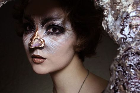 Bird Queen | Klaire de Lys | Bloglovin’ Lorax Makeup, Owl Makeup, Bird Makeup, Prosthetic Makeup, Characters Inspiration, Bird Costume, High Fashion Makeup, Costume Inspo, Oc Inspo