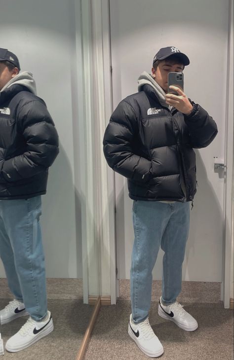 Tnf Puffer Jacket Outfit Men, Puffer Men Outfit, Puffer Jacket Outfit Winter Style Men, Men’s Puffer Jacket Outfit, Puffer Outfit Men, Winter Drip Outfits Men, Guys Winter Outfits, Puffer Jacket Outfit Men, Winter Outfits Men Streetwear