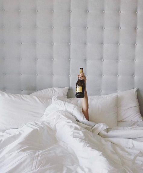 ☼ nαtαѕhα gunвєrg ☼ Champagne In Bed, Bed Photography, Kimpton Hotels, Marie Claire Magazine, Photography Magazine Cover, Quiet Moments, Runway Models, Marie Claire, Interior Inspiration