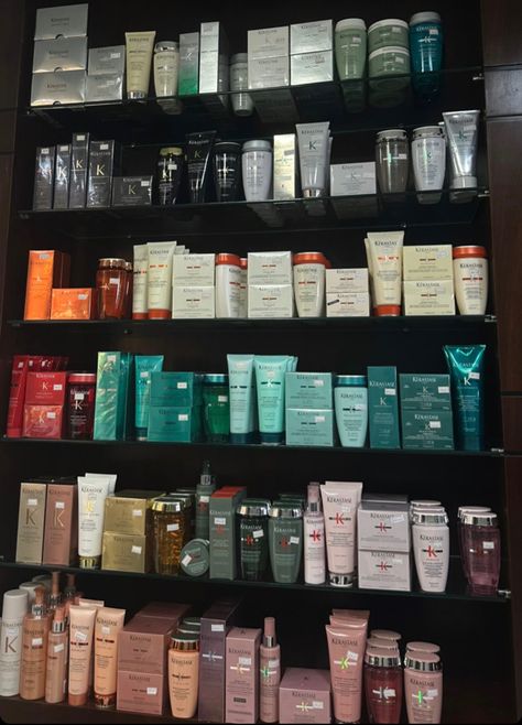 Kerastase Products Aesthetic, Kerastase Aesthetic, Jacuzzi Couple Romantic, Hair Therapy, Hair Product, Aesthetic Painting, Hair Studio, Hair Routines, Dream Hair