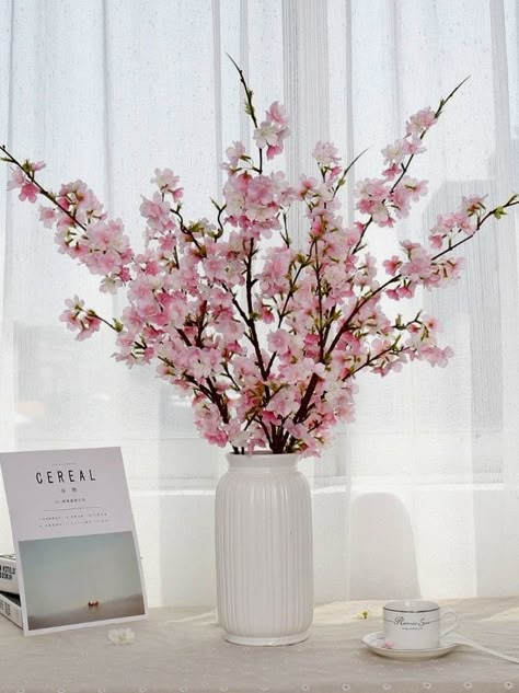 Room Corner Ideas, Cherry Blossom Vase, Flower Decor Ideas, Blossom House, Pink Living Room Decor, Home Flower Decor, Cherry Blossom Theme, Floor Rugs Living Room, Home Decor Plants