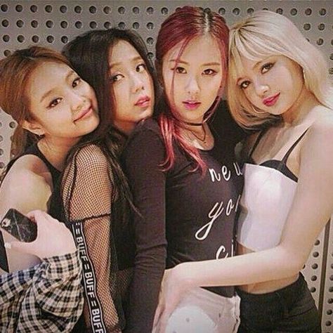 Blackpink Debut, Pre Debut, Black Pink Instagram, Hey Girl, Kim Jisoo, Blackpink Photos, Black Pink Kpop, الرسومات اللطيفة, Blackpink Lisa