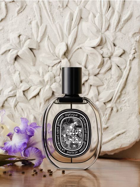 Fleur de Peau | Diptyque Paris Diptyque Paris, Summer Highlights, Classic Candles, Hair Mist, Hair Perfume, The Senses, Small Candles, Solid Perfume, Large Candles